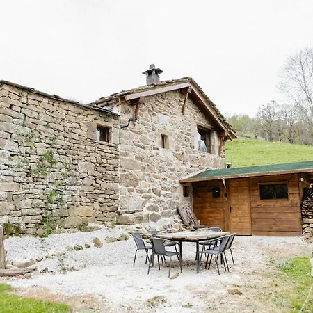 Con Encanto San Roque de Ríomiera